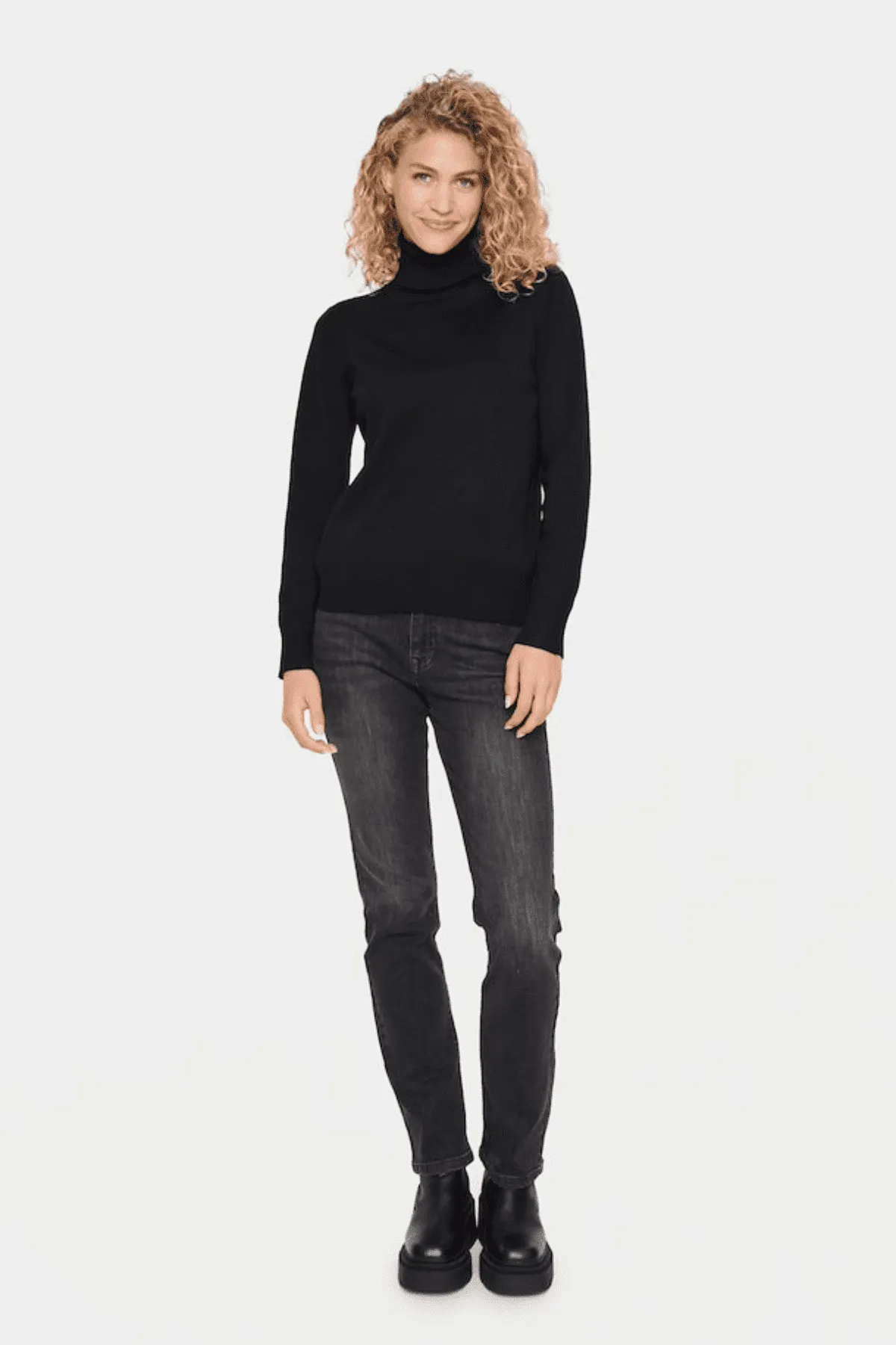 MILA ROLLNECK KNIT BLACK